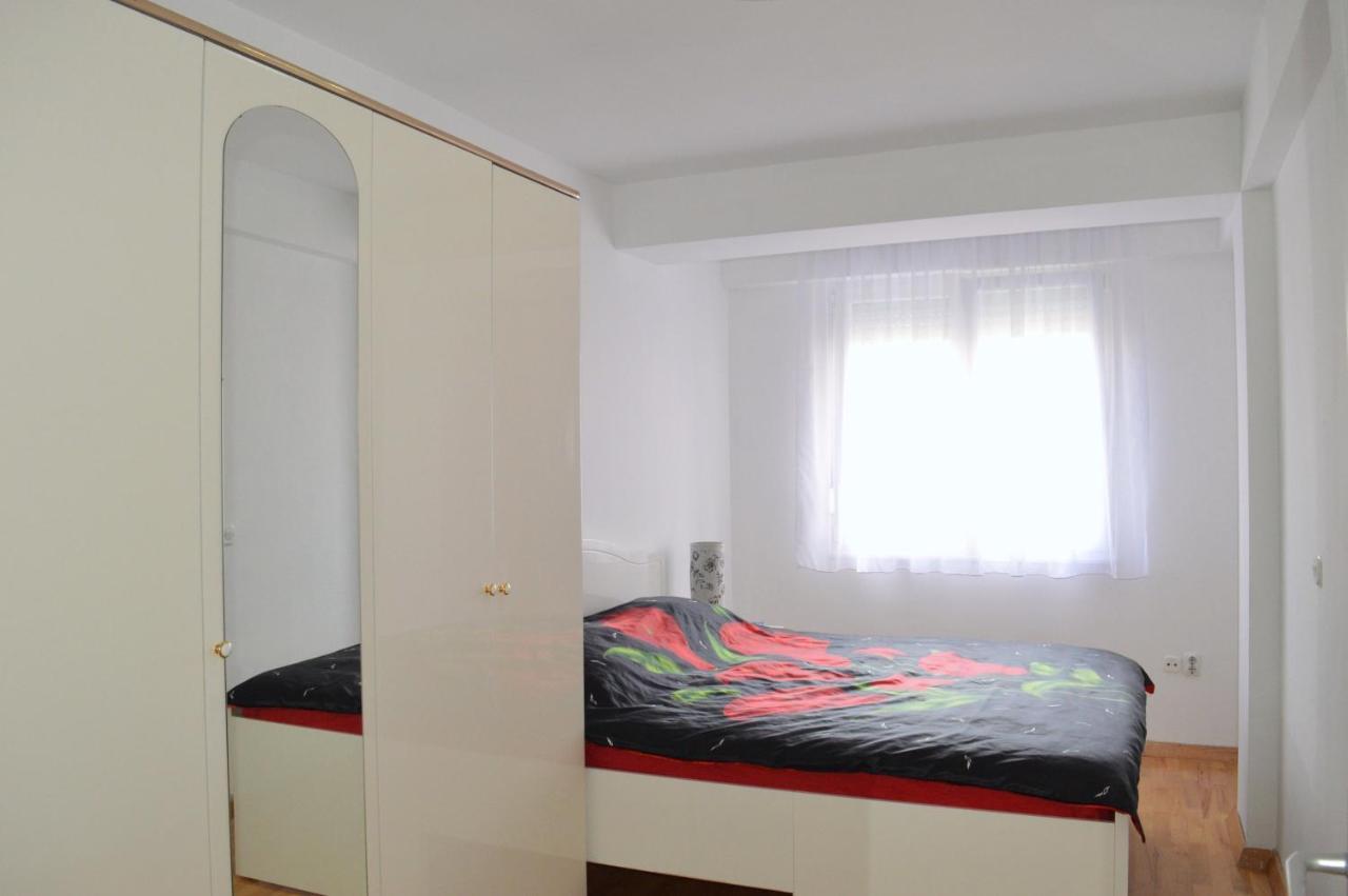 Alex Cosy Quarters *